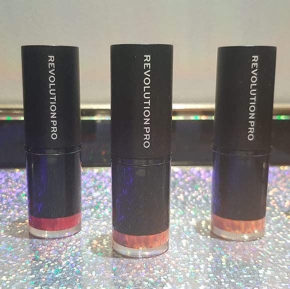 Revolution Pro Lipstick Collection Pinks - Picture 2 of 3